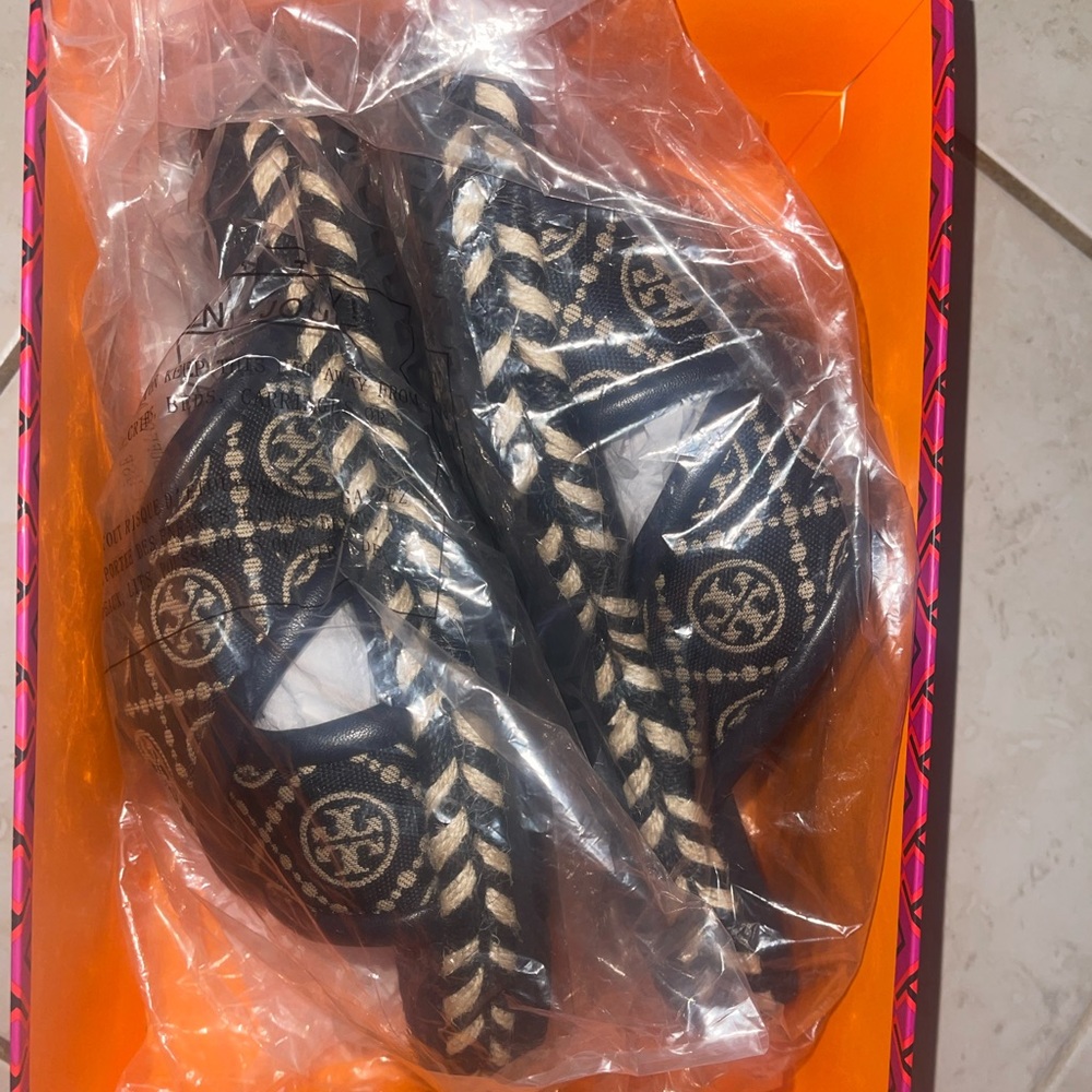 New Tory Burch platform slide